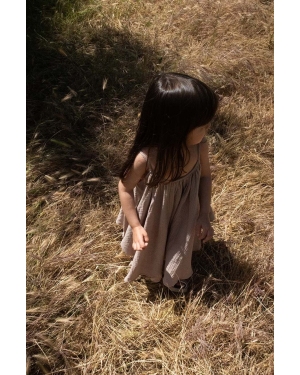Konges Sløjd sukienka bawełniana dziecięca kolor brązowy mini rozkloszowana