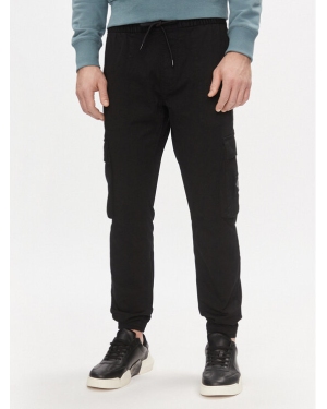 Calvin Klein Jeans Spodnie dresowe J30J324696 Czarny Skinny Fit